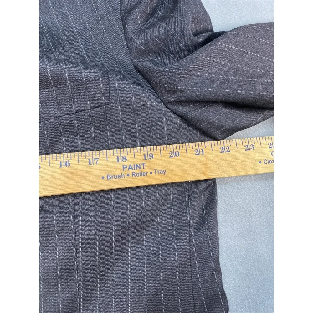 Jones of New York Mens Suit Black Pin Stripe‎ Wool Coat Size 42R Pants Read